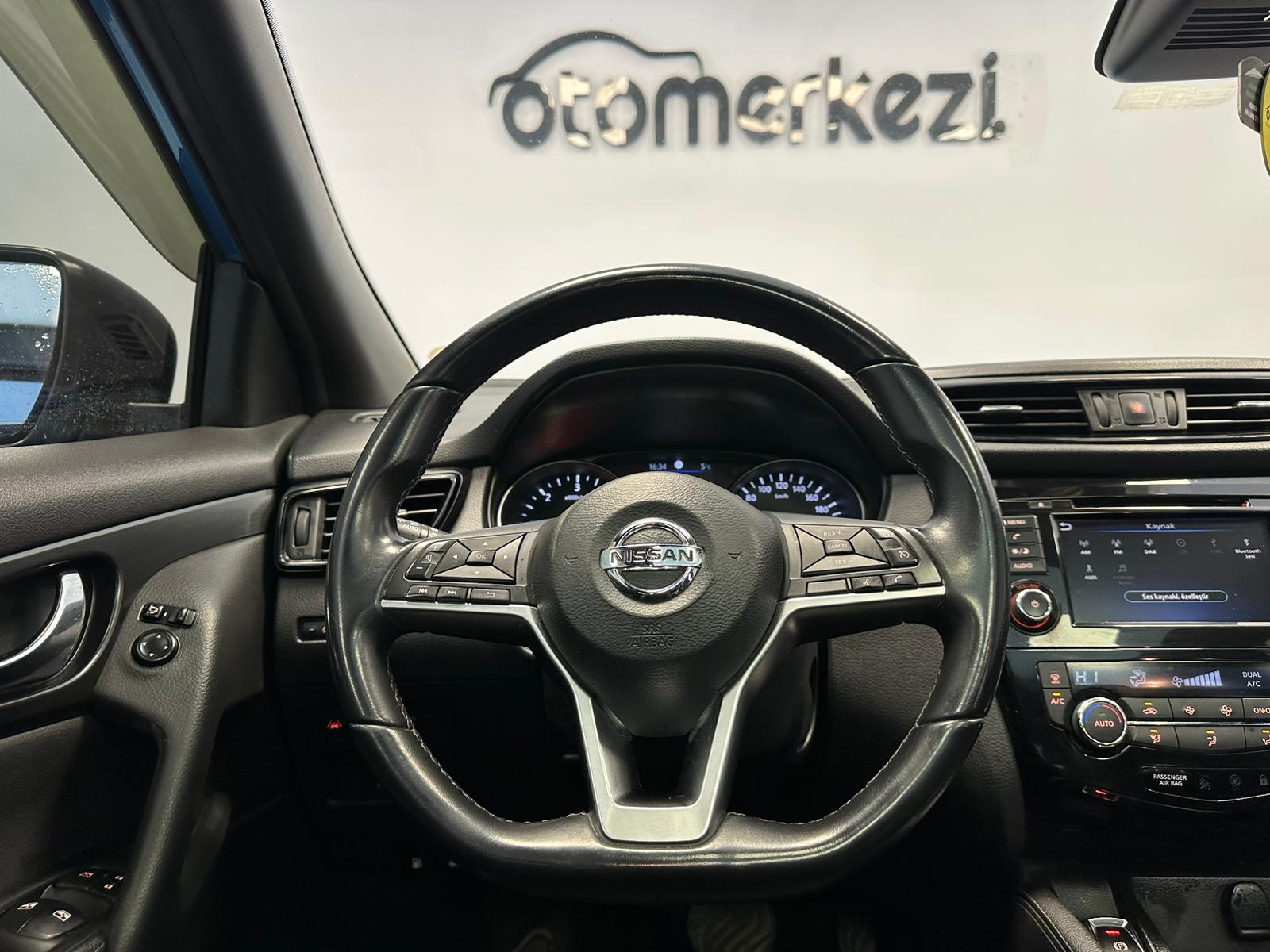 NISSAN QASHQAI 17